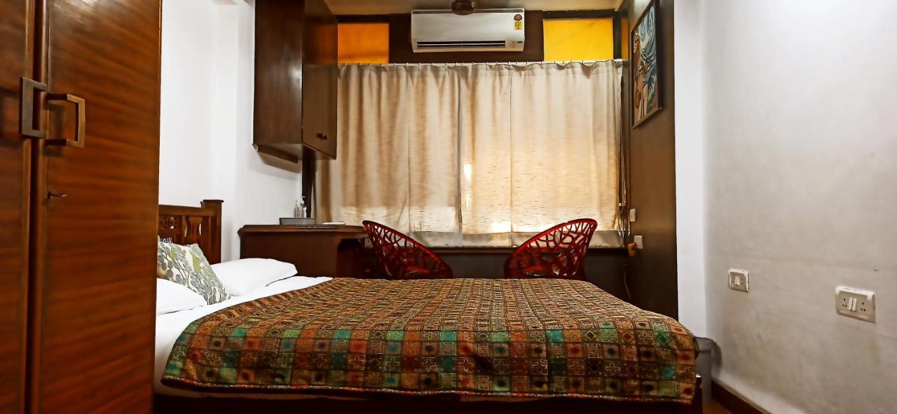 Cozy Private Ac Studio By The Sea Bandstand Bandra W Mumbai Nr Taj Lands End Apartment Exterior photo